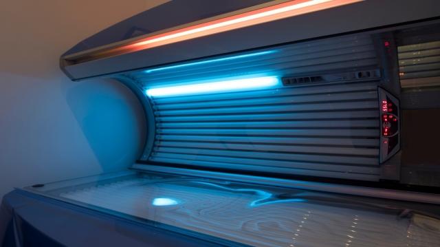 Unlocking The Glow: Benefits Of Professional Tanning Services In Tanning Salons